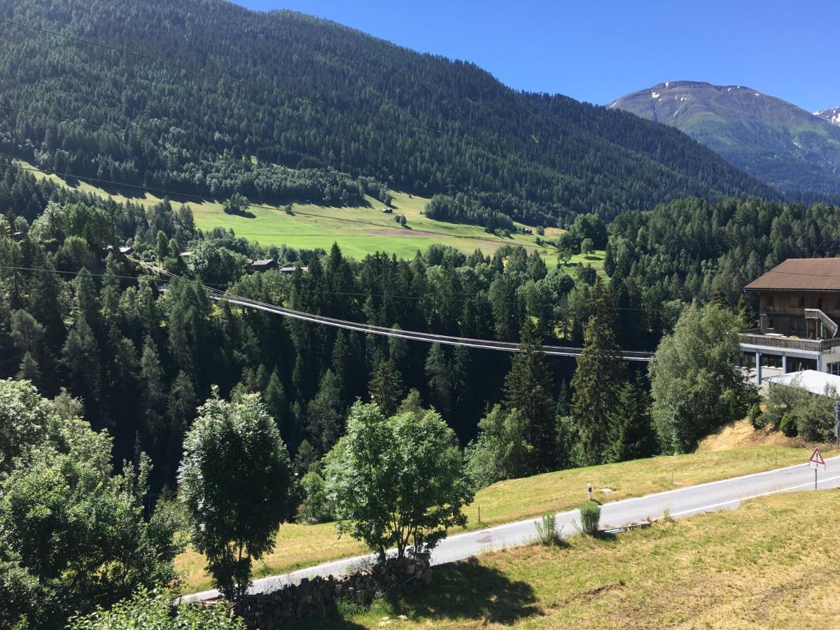 Hotel Haus Muehlebach Ernen Экстерьер фото